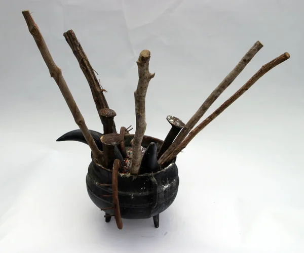 Genuine Santeria Regla Lucumi Rule Osha Cast Iron Spell Pot — Stock Photo, Image