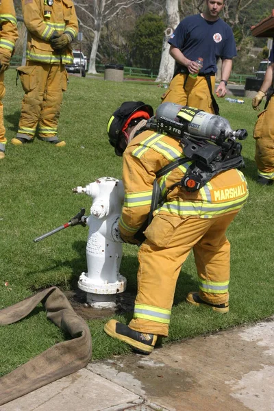 Laguna Beach Feb Feuerwehrmann Rekruten Versprühen Februar 2009 Laguna Beach — Stockfoto