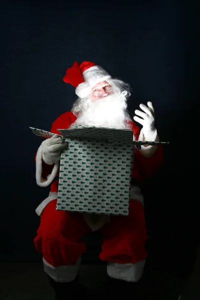 Presente Natal Entrega Pai Natal Presente Ano Novo Presente Natal — Fotografia de Stock