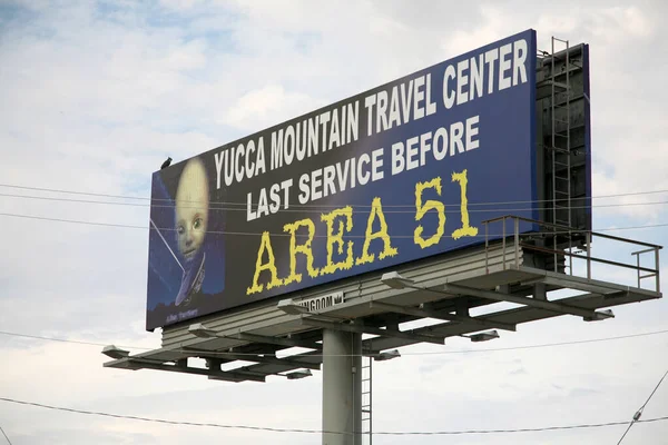 Área Billboard Yucca Mountain Truck Center Nevada Ovni Sobre Área — Fotografia de Stock