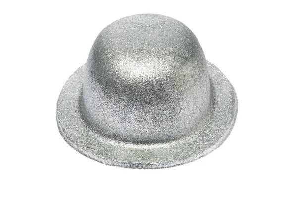 銀の帽子 シルバープラスチックパーティーの帽子 白に隔離されてる テキスト用の部屋 クリッピングパス シルバーグリッターファッション帽子 フォトブースの小道具 ハロウィンコスチューム グリッター パーティー — ストック写真