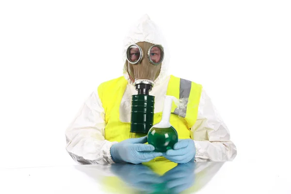 Anarchico Anarchico Indossa Una Tuta Hazmat Guanti Maschera Antigas Mescola — Foto Stock