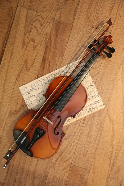 Violin Violin Lays Hard Wood Floor Beautiful Light Shadows Unique — Stock Photo, Image