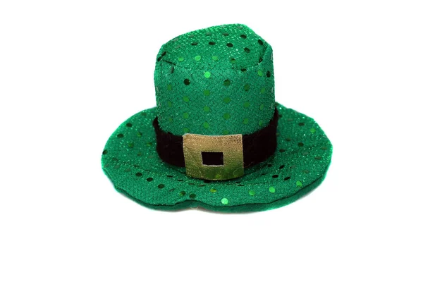 レプラコーン ハット グリーン レプラコーン ハット 白に隔離されてる テキスト用の部屋 クリッピングパス セントパトリックの日のレプションの緑の帽子 聖パトリックの日の帽子 — ストック写真