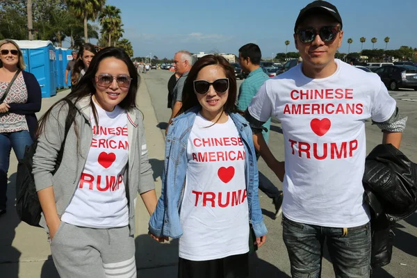 Costa Mesa April 2016 Estimated 000 Supporters Republican Presidential Candidate — Stock Photo, Image