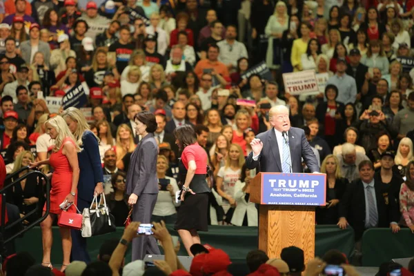 Anaheim California Maio 2016 Candidato Presidencial Republicano Donald Trump Fala — Fotografia de Stock