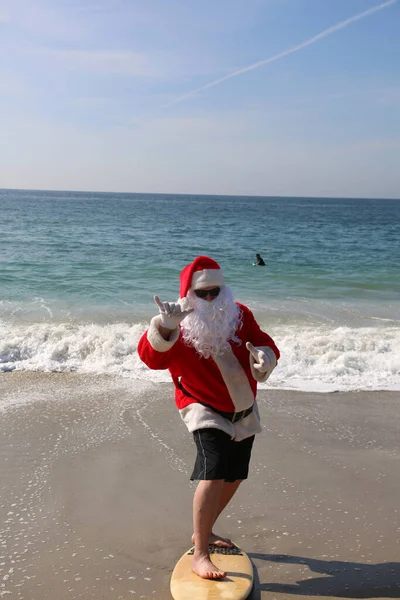 Natale Babbo Natale Surf Babbo Natale Che Surf Surf Babbo — Foto Stock