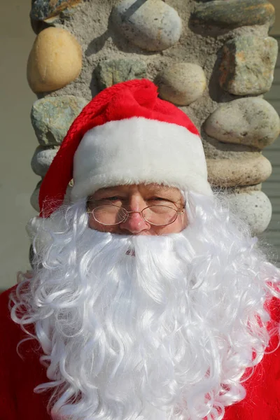 Julen Jultomten Jultomten Julporträtt Jultomten Poserar För Sina Årliga Julbilder — Stockfoto