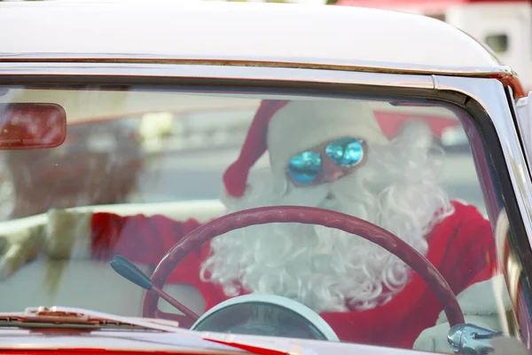 Natal Pai Natal Papai Noel Dirigindo Carro Hot Rod Papai — Fotografia de Stock