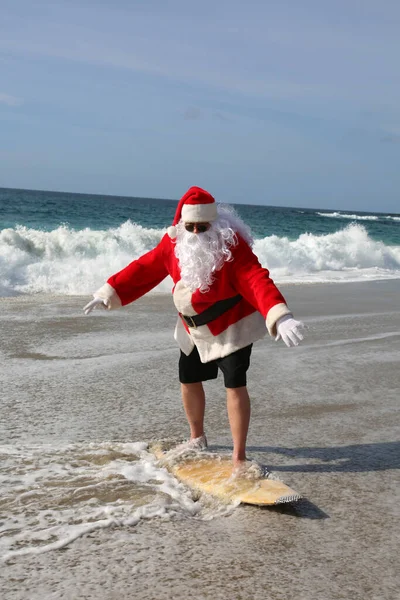 Surfar Pai Natal Natal Férias Natal Surfar Pai Natal Prancha — Fotografia de Stock