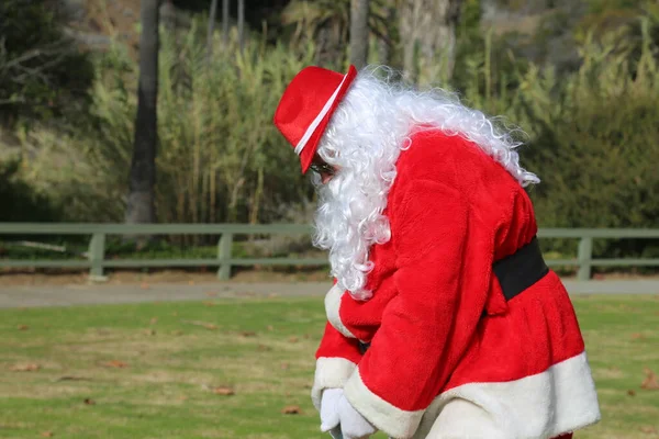 Christmas Santa Claus Golfing Golf Game Funny Santa Claus Plays — Stock Photo, Image