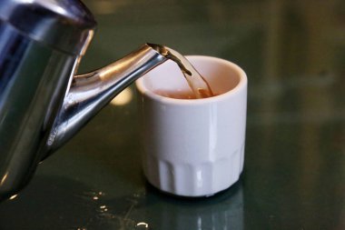 Çin yemeği. Çin Lokantası. Kaju Tavuğu. Çin yemeği. Çin Yemeği. Susamlı tavuk. General Korkak Tavuk. Kung pao tavuğu. Portakallı. Tatlı ve ekşi tavuk. Kızarmış Brown Rice. Krem peynirli tonlarca. Yeşil Salata. 