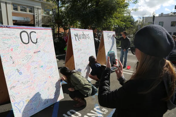 Santa Ana California January 2017 People Orange County Carry Signs — Stockfoto