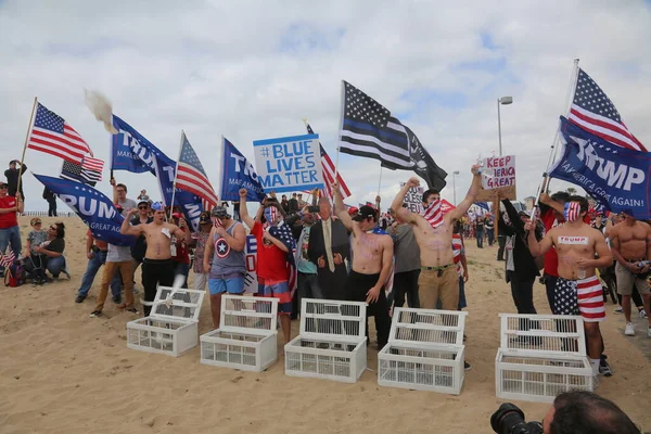 President Donald Trump Huntington Beach Maart 2017 Make America Great — Stockfoto