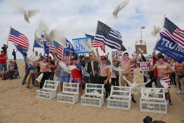 President Donald Trump Huntington Beach Maart 2017 Make America Great — Stockfoto
