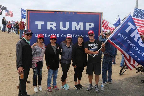 도널드 트럼프 대통령 Huntington Beach 2017 Make America Great Again — 스톡 사진