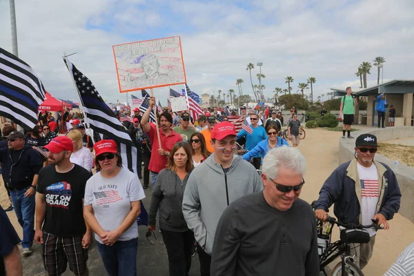Prezident Donald Trump Huntington Beach Března 2017 Amerika Opět Pochodu — Stock fotografie