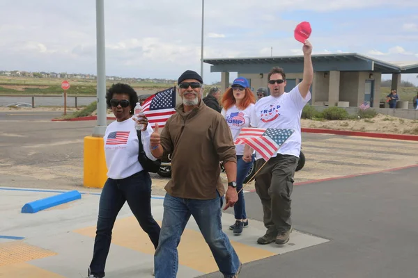 Huntington Beach 2017 Make America Great Again March 대통령 도널드 — 스톡 사진