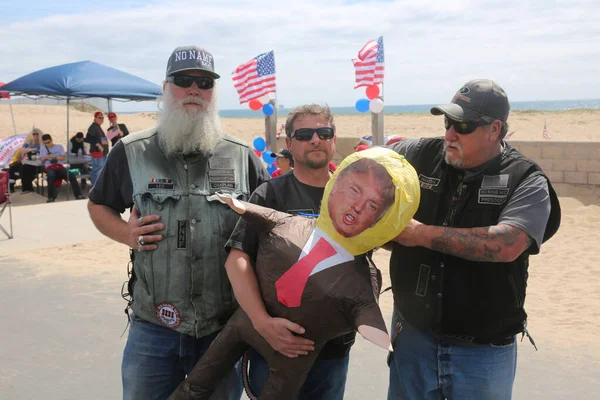 Huntington Beach March 2017 Make America Great Again March Thousand — Stock Photo, Image