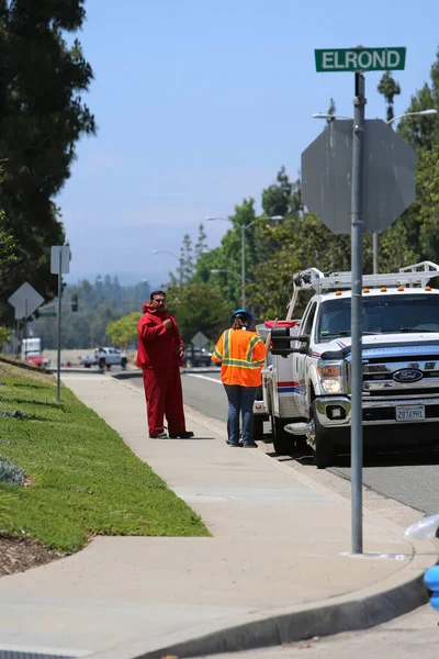 Lake Forest California Mayo 2017 Equipo Materiales Peligrosos Limpia Solo —  Fotos de Stock