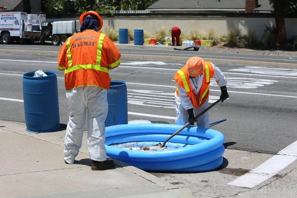 Hazmat Lake Forest Kalifornie Května 2017 Tým Nebezpečného Materiálu Čistí — Stock fotografie