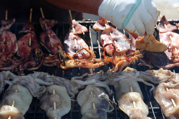 Bbq Squid Stick Squid Being Barbecued Bamboo Stick Lunch Snacks — Fotografie, imagine de stoc