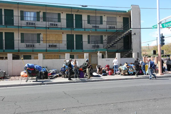 North Las Vegas Nevada 2018 Homeless Camp Abandoned Boarded Apartment — стоковое фото