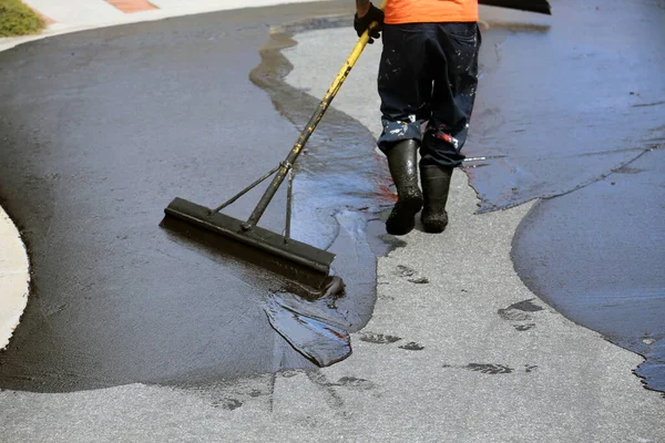 Private Drive Way Street Rehabilitation Slurry Seal Project Finished Crews —  Fotos de Stock