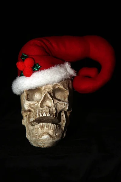 Halloween Christmas Santa Skull Human Skull Wears Santa Claus Hat — Stock Photo, Image