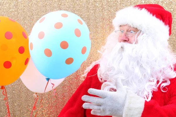 Santa Claus Santa Claus Holds Balloons Merry Christmas Balloons Helium — Stockfoto
