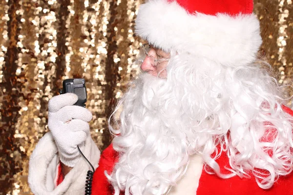 Santa Claus Santa Claus Uses Microphone His Radio Short Wave — Stock fotografie