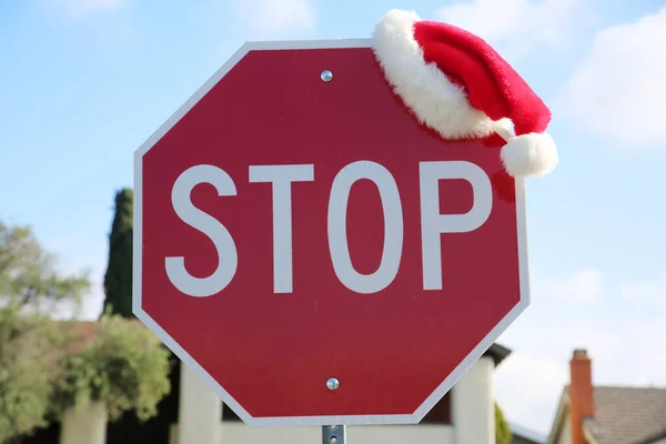 Stop Sign Red Stop Sign Santa Hat Room Text Text — Fotografia de Stock