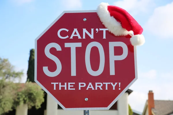 Stop Sign Red Stop Sign Santa Hat Sign Reads Can — Stock Photo, Image