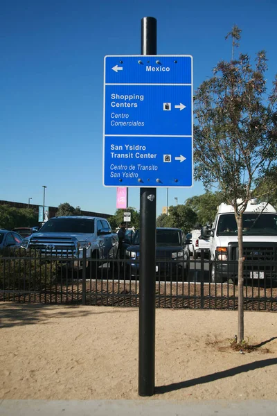 San Ysidro California 2018 Signs Seen Mexico Border Warning Cross — Φωτογραφία Αρχείου
