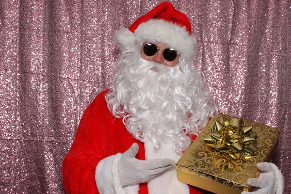 Santa Claus Golden Christmas Gift Gold Bow Santa Photo Booth — Zdjęcie stockowe