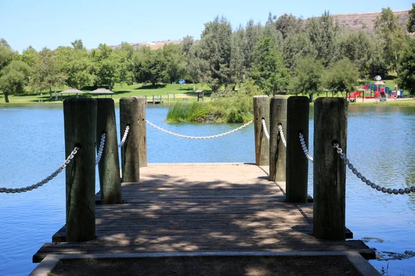 Boat Dock Molo Pesca Molo Osservazione Piccolo Molo Pubblico Lago — Foto Stock