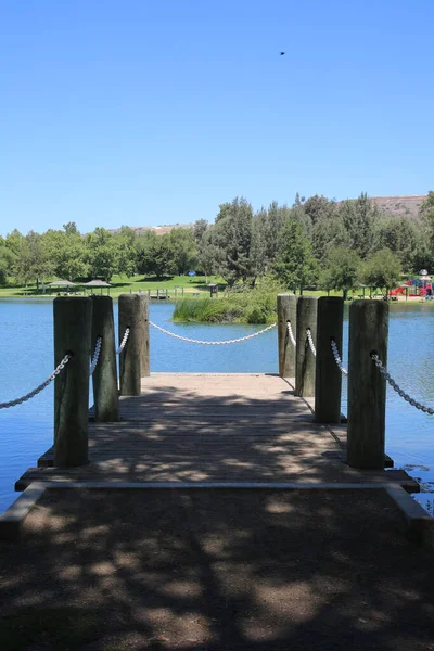 Boat Dock Molo Pesca Molo Osservazione Piccolo Molo Pubblico Lago — Foto Stock