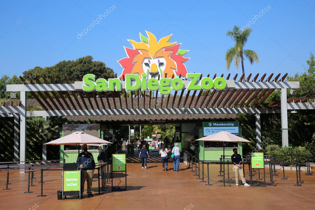 8-27-2021 San Diego, California: San Diego Zoo Entrance. Entrance and Sign to the San Diego Zoo.
