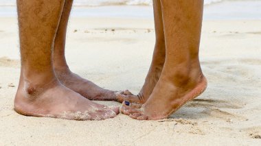 Çiftler ayak plaj konaklamanız