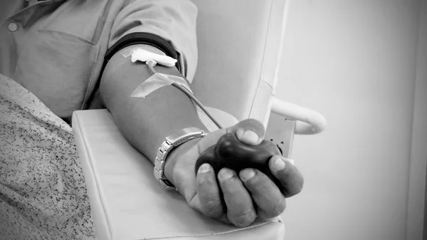 Manliga Donatorer Donera Blod Frivilligt — Stockfoto