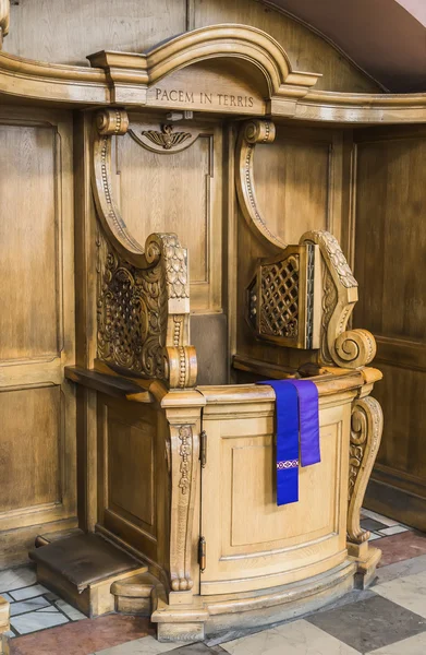 Confessionali di legno — Foto Stock