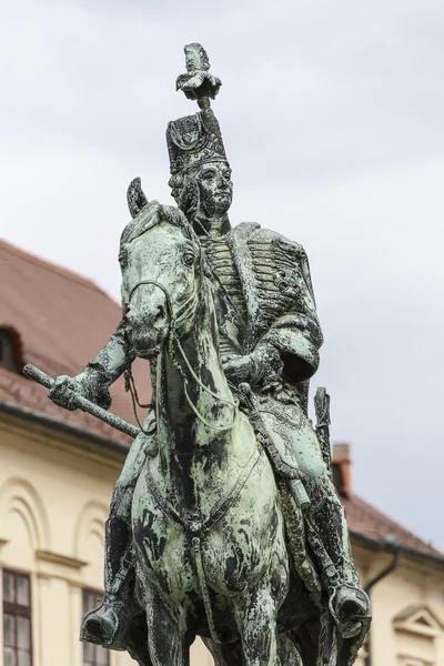 Um fragmento de uma estátua equestre — Fotografia de Stock