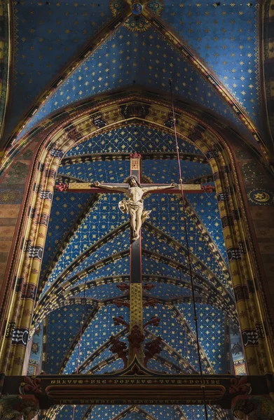 Interiér kostela Panny Marie v Krakově — Stock fotografie