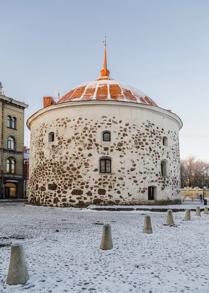 Kulatá věž - kamenné dělostřelecká věž — Stock fotografie