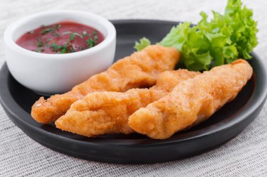 Kızarmış Balık kroket sos ile