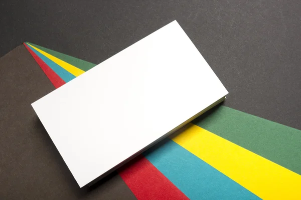 Renkli soyut arka plan üzerinde kartvizit boş. Kurumsal kırtasiye markalama maket — Stok fotoğraf