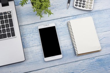 Ofis resepsiyon masası malzemeleri ile. Üstten Görünüm. Metin için yer kopyalayın