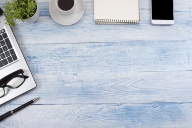 Ofis resepsiyon masası malzemeleri ile. Üstten Görünüm. Metin için yer kopyalayın