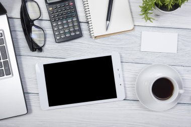 Ofis resepsiyon masası malzemeleri ile. Üstten Görünüm. Metin için yer kopyalayın