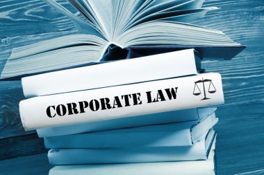 Şirketler hukuku word tablosundaki bir mahkeme veya icra ofis ile rezervasyon yaptırın. Tonlu görüntü